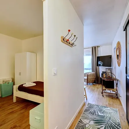 Magnifique Appart Avec Terrasse Equipee Et Wifi Gratuit Apartment *